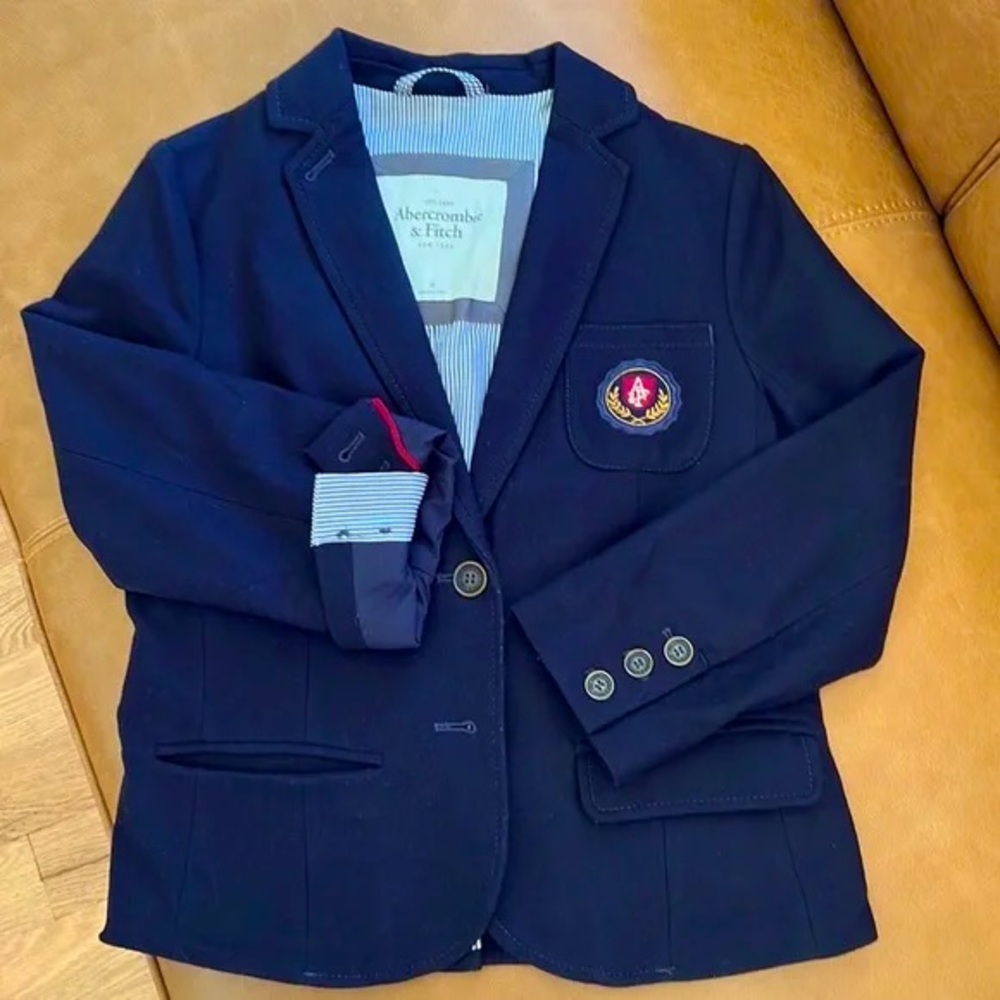 Abercrombie and Fitch short wool blazer